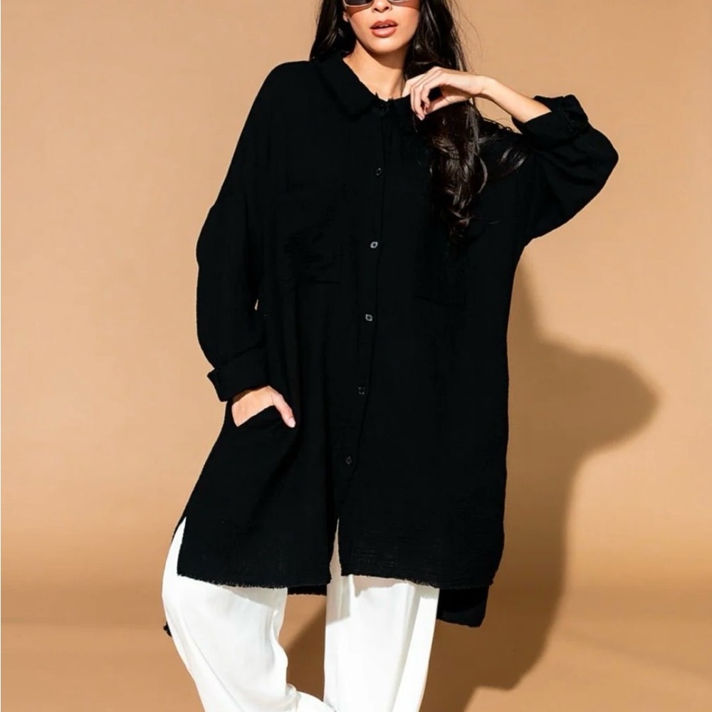 Stylish oversized button down - image 3
